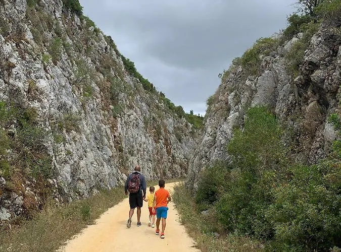 Near Fatima Порту-ди-Мош