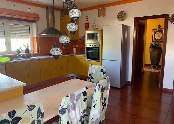 Near Fatima Порту-ди-Мош